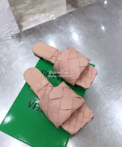 Replica Bottega Veneta BV Lido Flat Sandals 608853 Light Pink