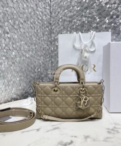 Replica Dior Lady D-Joy Bag Natural Cannage Lambskin M0540O