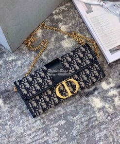 Replica Dior 30 Montaigne Oblique Jacquard Canvas Clutch Chain Bag M92 2