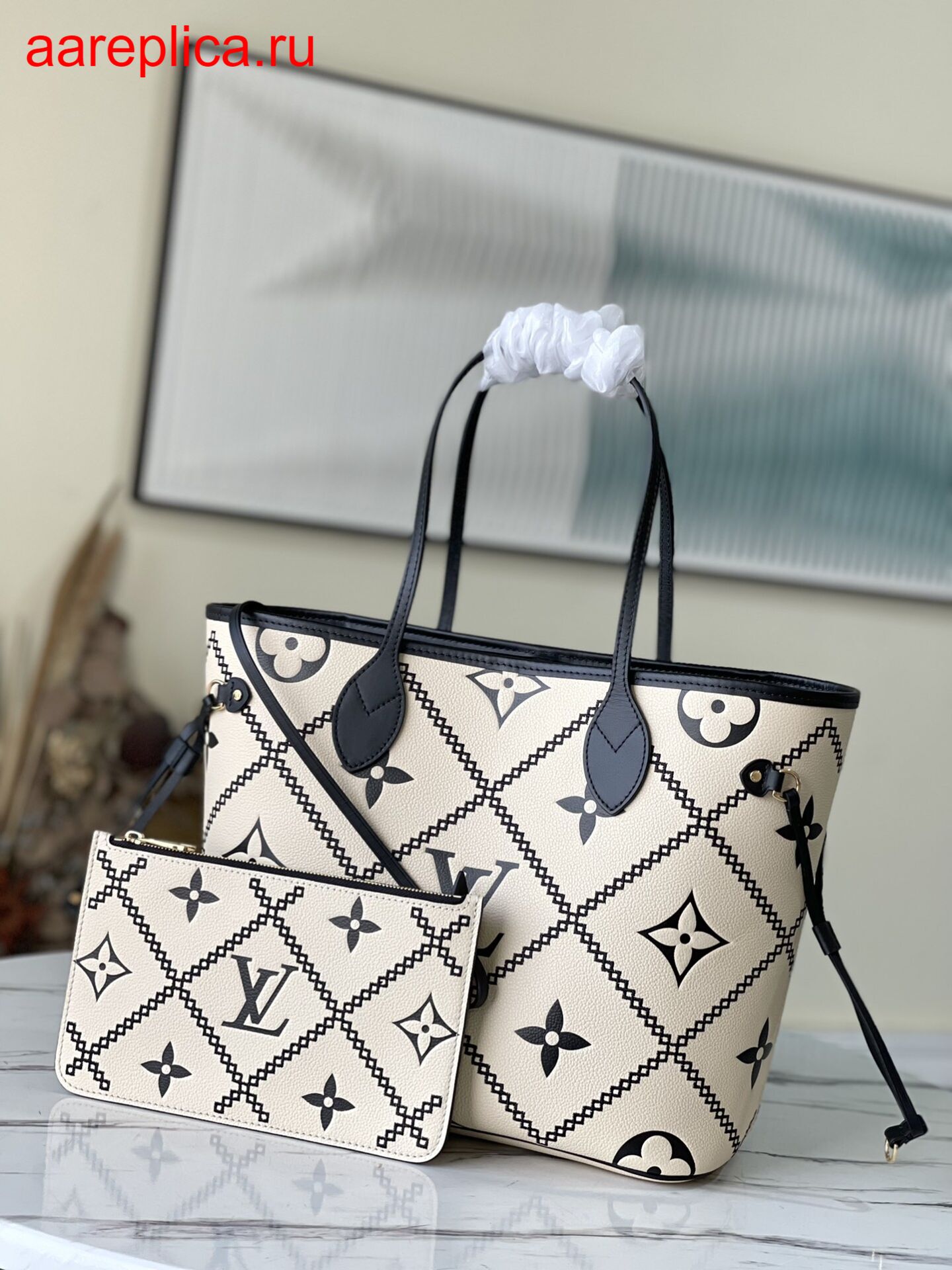 Replica Louis Vuitton NEVERFULL MM Bag LV CREME M46039 BLV1137 for Sale