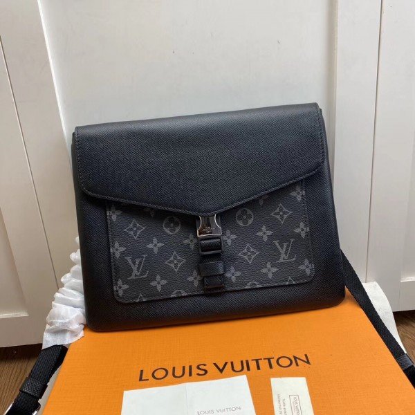Louis Vuitton Taigarama Pochette Voyage mm Silver Hardware, 2022 (Like New), Womens Handbag
