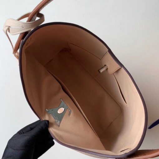 Replica Louis Vuitton Beige Lockme Hobo Shoulder Bag M44330 BLV739 8