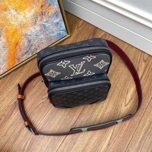 Replica Louis Vuitton Amazone Sling Bag Monogram Eclipse M45439 BLV862 4