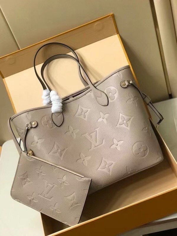 Replica Louis Vuitton NEVERFULL MM Bag LV CREME M46039 BLV1137 for
