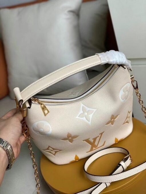 Replica Louis Vuitton Marshmallow Hobo Bag By The Pool M45698 BLV507 7