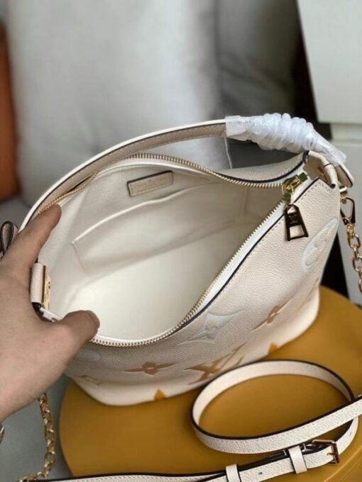 Replica Louis Vuitton Marshmallow Hobo Bag By The Pool M45698 BLV507 9