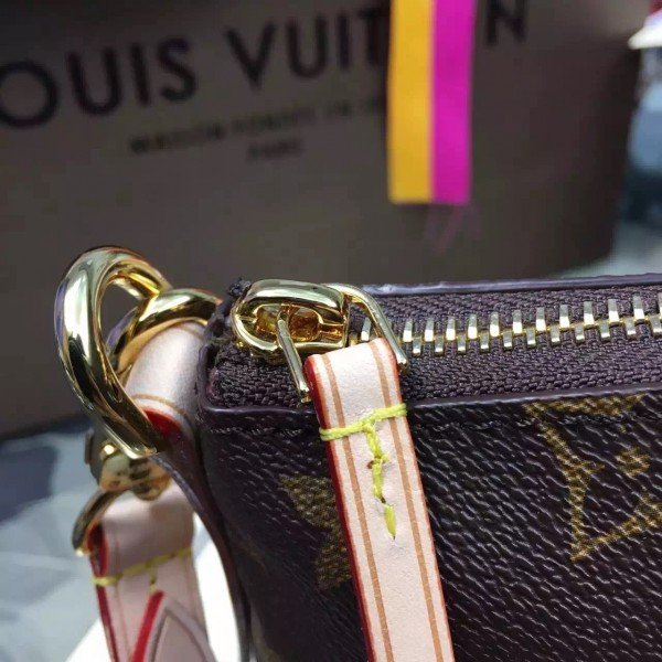 Pre-Owned Louis Vuitton M48813 Bag (Good) 