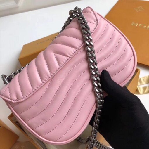 Replica Louis Vuitton Pink New Wave Chain Bag PM M51933 BLV644 4