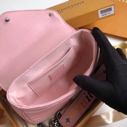 Replica Louis Vuitton Pink New Wave Chain Bag PM M51933 BLV644 7