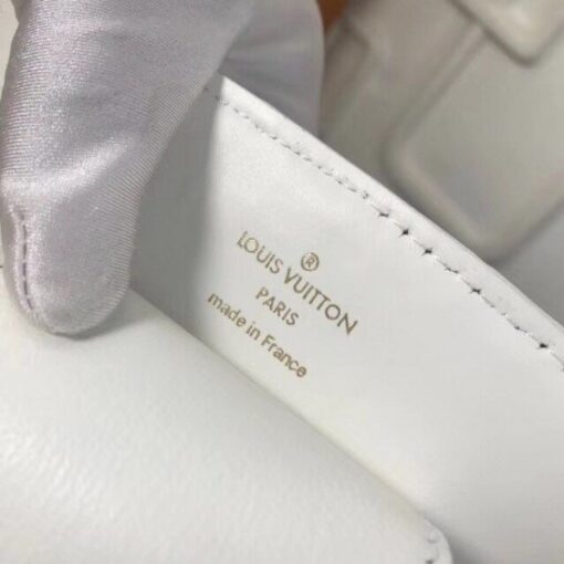 Replica Louis Vuitton White New Wave Chain Tote M51978 BLV649 8
