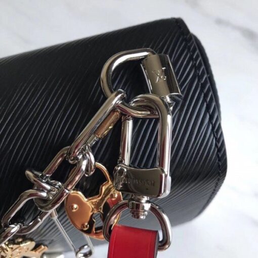 Replica Louis Vuitton TWIST MM Love Lock Charms M52894 BLV228 6