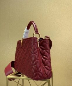 Replica Louis Vuitton Capucines BB Bag In Quilting Lambskin M55360 BLV819 2