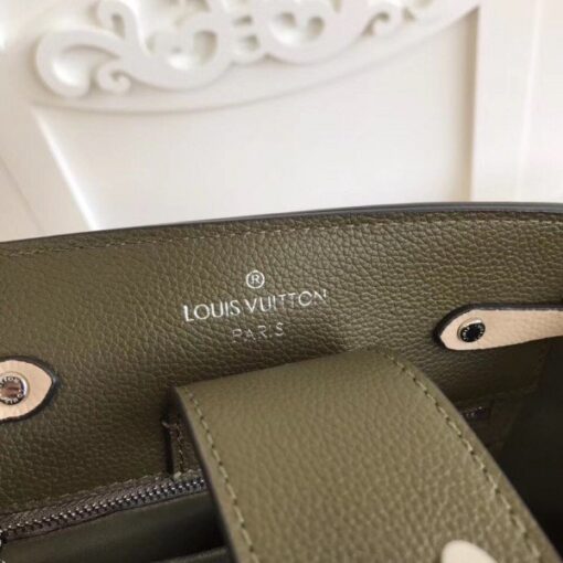 Replica Louis Vuitton Khaki Lockme Bucket Bag M55439 BLV796 8