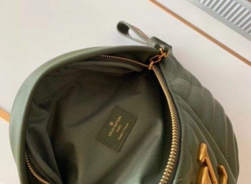 Replica Louis Vuitton Khaki New Wave Bum Bag M55528 BLV634 5