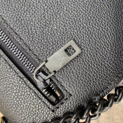 Replica Louis Vuitton All Black Mylockme BB Bag M55848 BLV777 7