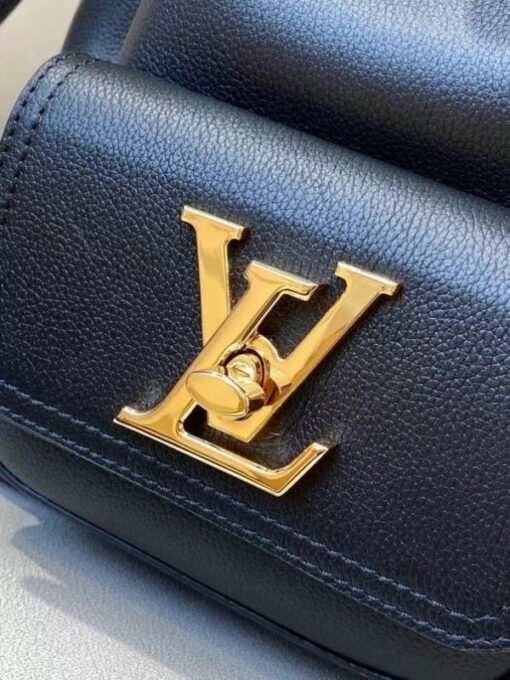 Replica Louis Vuitton Black Lockme Bucket Bag M57687 BLV718 4