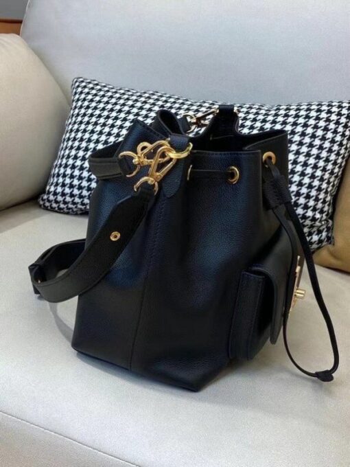 Replica Louis Vuitton Black Lockme Bucket Bag M57687 BLV718 5