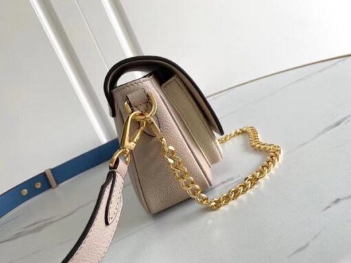 Replica Louis Vuitton Greige Lockme Tender Bag M58554 BLV710 4