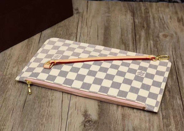 Louis Vuitton Damier Azur Neverfull GM with Pink Lining N41604  Louis  vuitton handbags neverfull, Louis vuitton, Louis vuitton damier