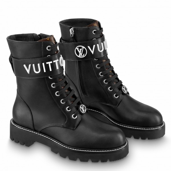 Replica Louis Vuitton Silhouette Ankle Boots In Black Leather for Sale