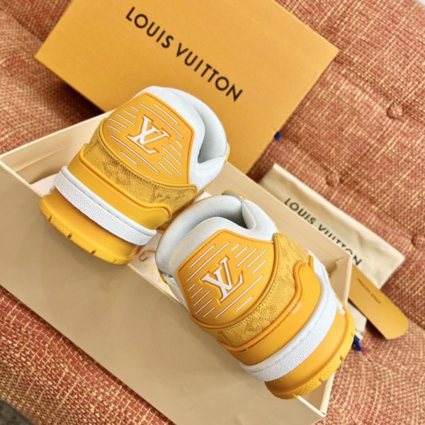 Louis Vuitton Runner Tatic Sneaker - LS065 - REPLICA DESIGNER