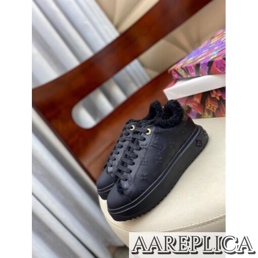 Replica Louis Vuitton Time Out Sneakers In Leather and Shearling 6