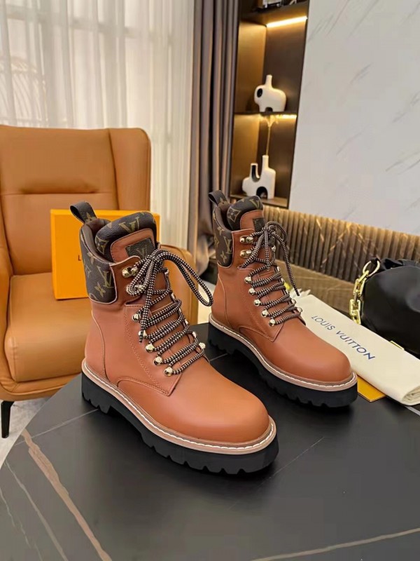 Replica Louis Vuitton Territory Flat Ranger Boots In Brown