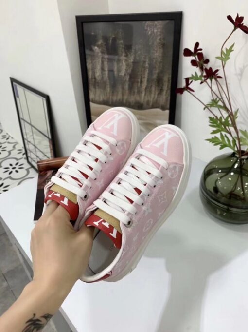 Replica Louis Vuitton Rose/Rouge Time Out Sneaker 8