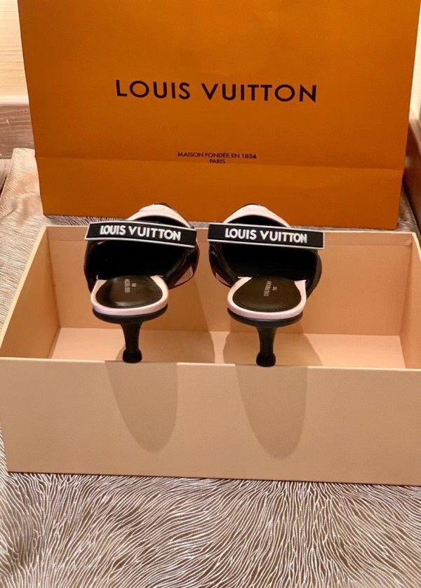 Replica Louis Vuitton Archlight Slingback Pumps In Black Satin for Sale
