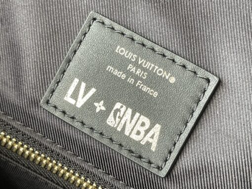 Replica Louis Vuitton CHRISTOPHER MM Backpack M21104 10