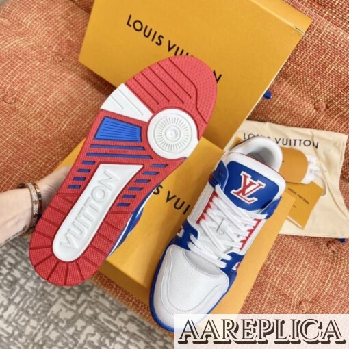 Replica Louis Vuitton LV Trainer Sneakers In Blue/White Leather 4