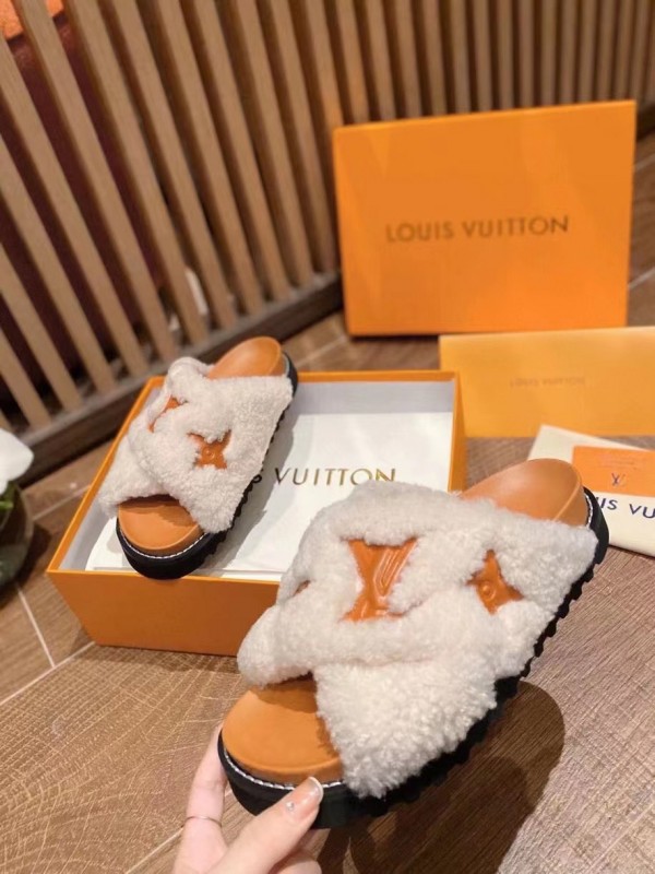 PASEO FLAT COMFORT MULE 1A8ZIN – Outlet Store Louis Vuitton