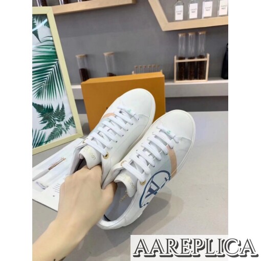 Replica Louis Vuitton White/Blue Time Out Sneakers 5
