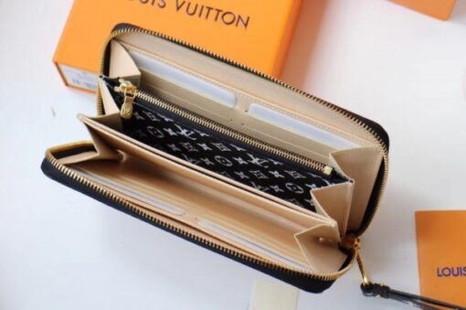 Replica Louis Vuitton LV Crafty Zippy Wallet M69437 5