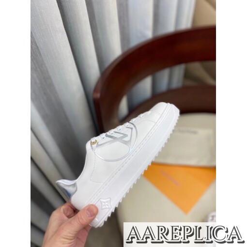 Replica Louis Vuitton White/Silver Time Out Sneakers 7