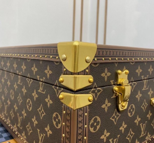 Replica Louis Vuitton M20040 Jewelry Box Hardsided Luggage Monogram Canvas  For Sale