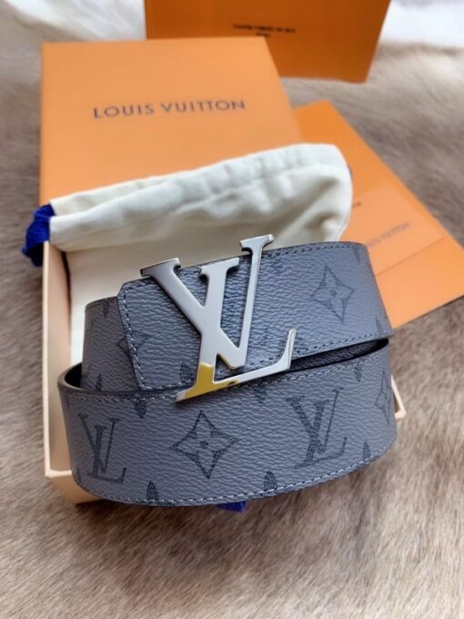Replica Louis Vuitton LV Initiales 40MM Reversible Belt Monogram Eclipse M0285V 2