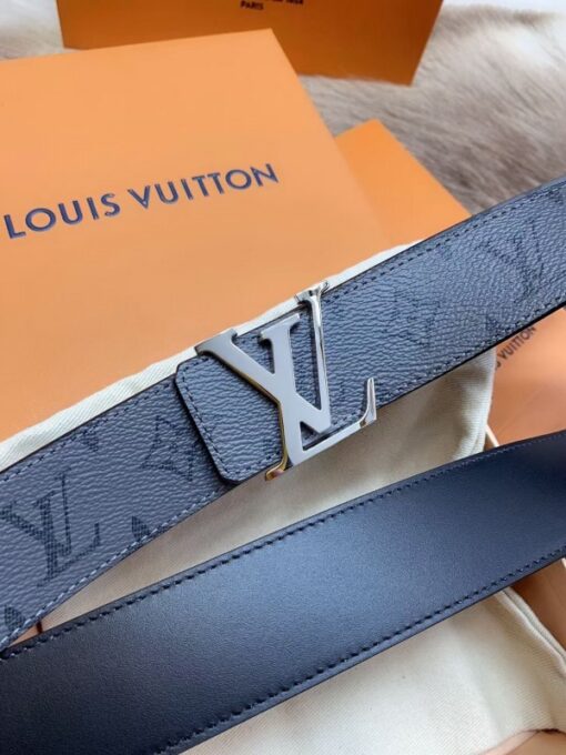 Replica Louis Vuitton LV Initiales 40MM Reversible Belt Monogram Eclipse M0285V 4