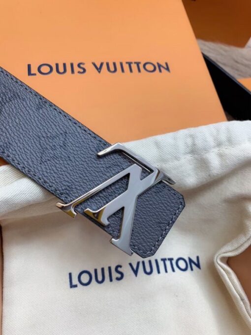 Replica Louis Vuitton LV Initiales 40MM Reversible Belt Monogram Eclipse M0285V 7