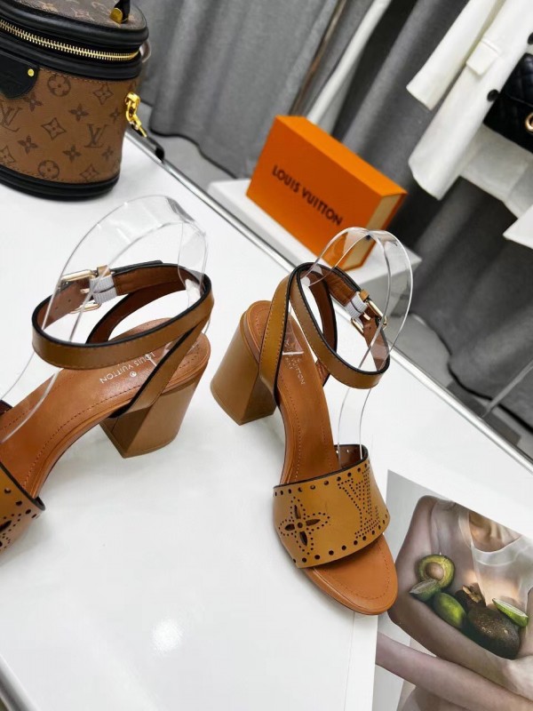 Louis Vuitton sandals brown replica  Louis vuitton sandals, Louis vuitton  shoes, Most expensive shoes