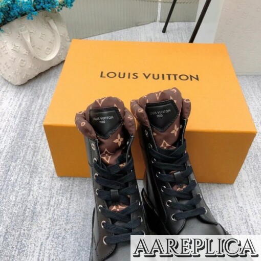 Replica Louis Vuitton LV Beaubourg Ankle Boots In Black Leather 7