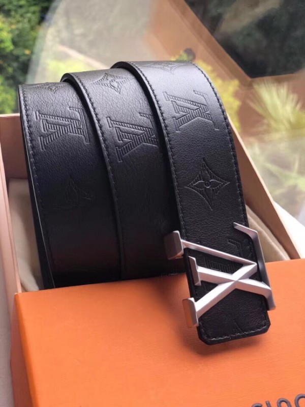 Replica Louis Vuitton LV Pyramide Glitter 40MM Belt Damier Leather