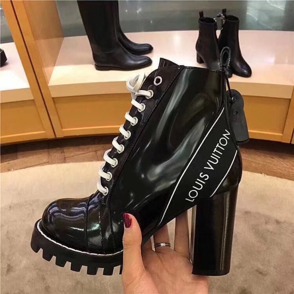 Replica Louis Vuitton Black Leather Star Trail Ankle Boot for Sale