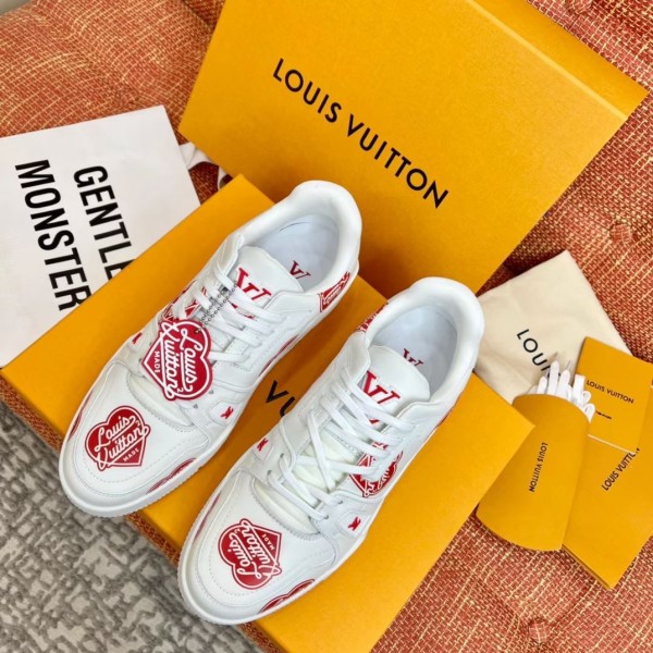 Replica Louis Vuitton LV Trainer Sneakers In White/Red Leather