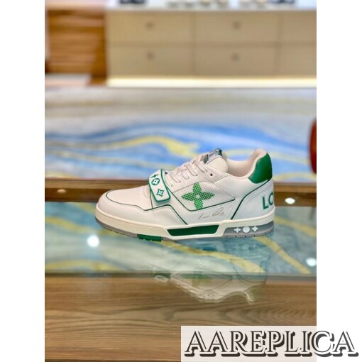 Replica Louis Vuitton LV Trainer Sneakers In Green/White Leather 6