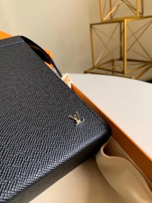 Replica Louis Vuitton Pochette Voyage Taiga Leather M30450 6