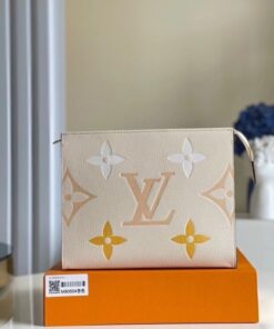 Replica Louis Vuitton Toiletry Pouch 26 By The Pool M80504 2