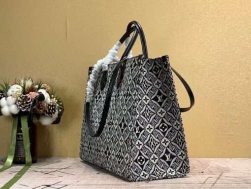 Replica Louis Vuitton Since 1854 Onthego GM Tote Bag M57207 6