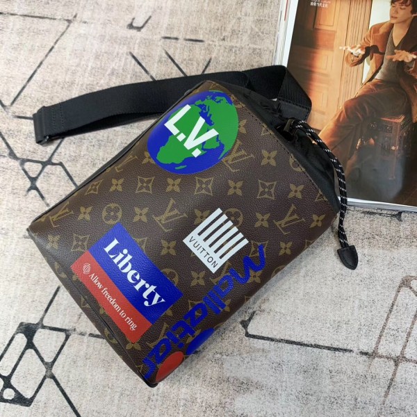 Louis Vuitton Chalk Flat Tote Bag Limited Edition Logo Story
