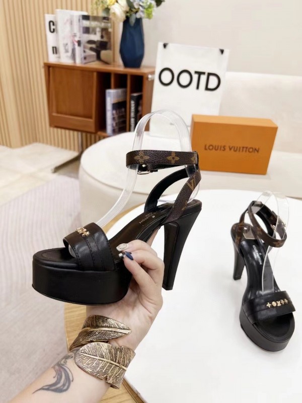 Replica Louis Vuitton Afterglow Platform Sandals In Black Leather for Sale